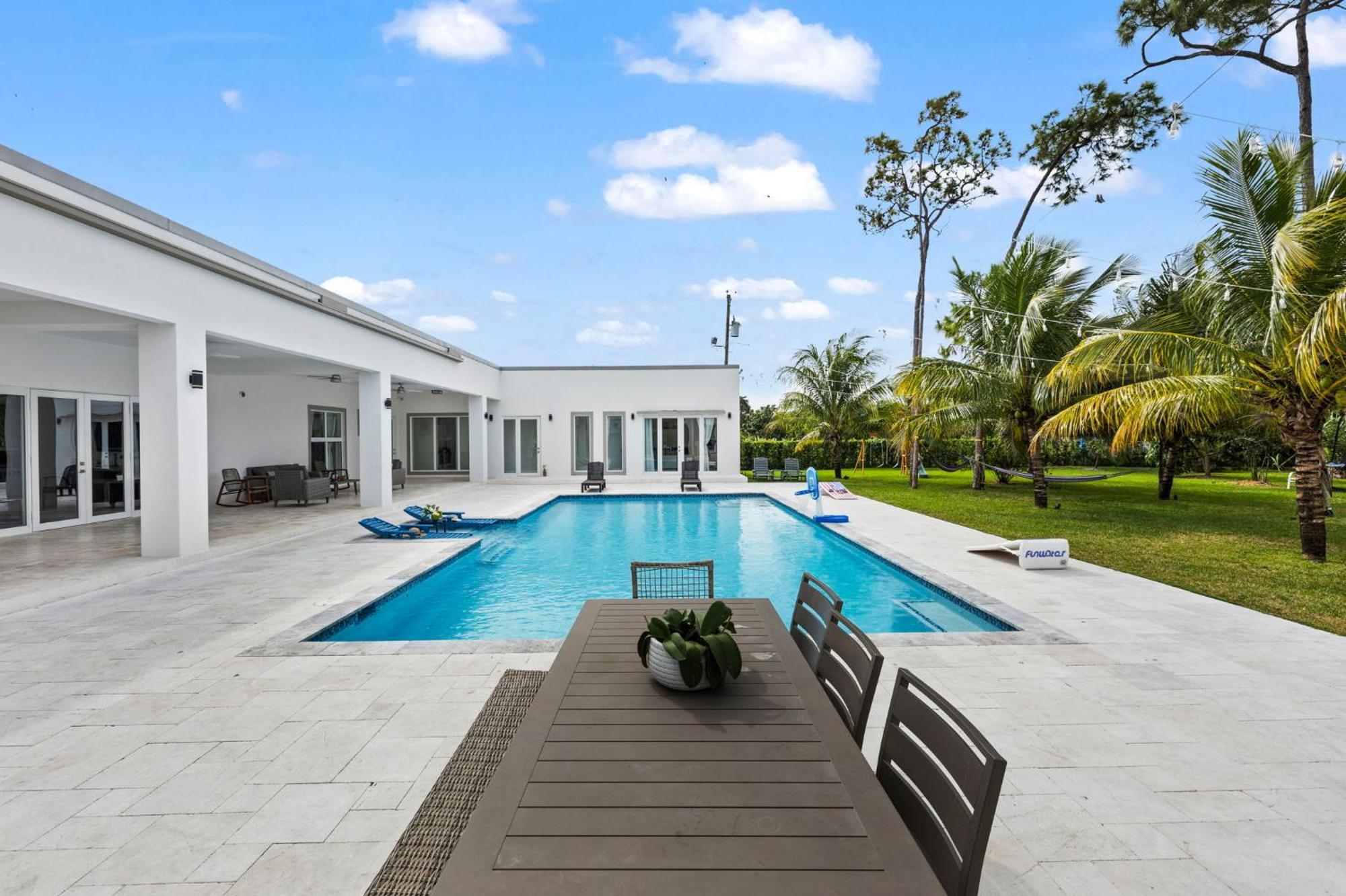 Ideal For Families The White House Of Miami Close To Miami Beaches And The Keys West Princeton Luaran gambar